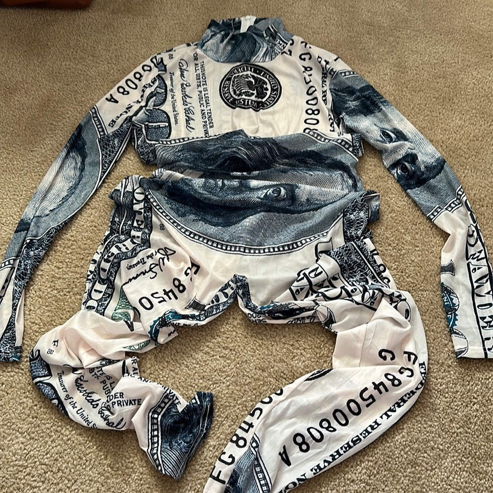 Currency unitard